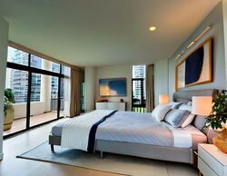 The Colonnade (D10), Condominium #542742431